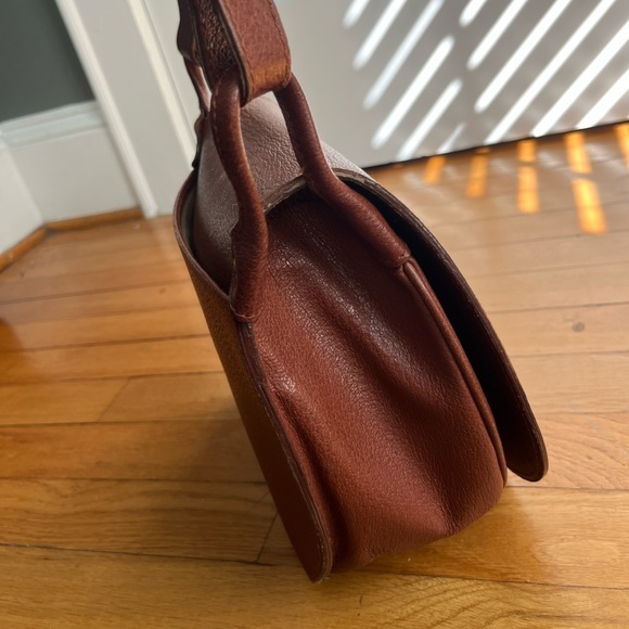 Vintage Ralph Lauren Leather Saddle Crossbody Bag with Brass Polo Player Clasp - Picture 7 of 10